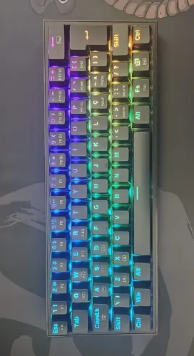 Teclado Mecânico Wireless Redragon Fizz PRO RGB - NOVO