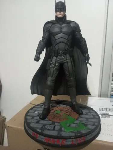 Estátua Batman The Batman (2022) feita em 3D 30cm 1/6