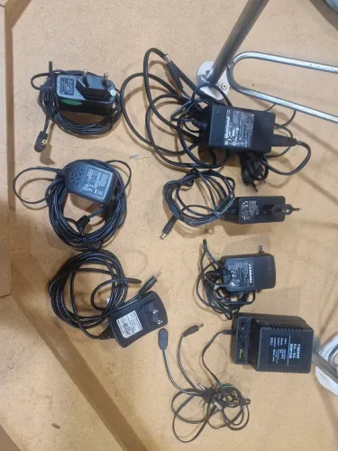 Fontes 5, 6,7, 7,5, 9 12 volts carregador de celular