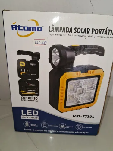 Lâmpada Solar Portátil com Conjunto de Ferramentas