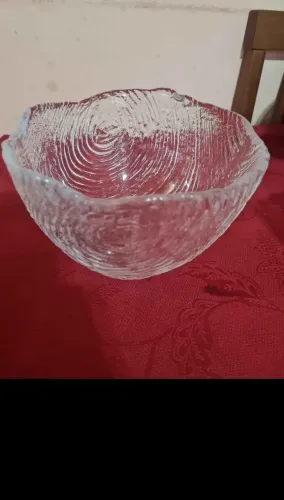 Bowl de vidro com design exclusivo