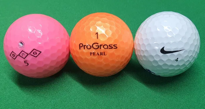 3x Bolas de Golfe Coloridas - Perfeitas para seu jogo!