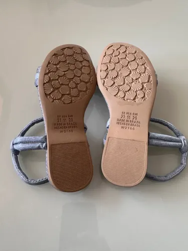 Sandália Infantil azul brilhante