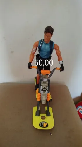 Boneco de Ação - maxteel com Moto Aquática