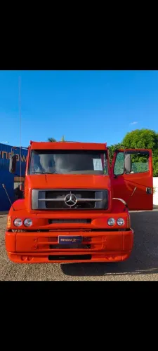 Caminhão Mercedes 1620 ano 2010
