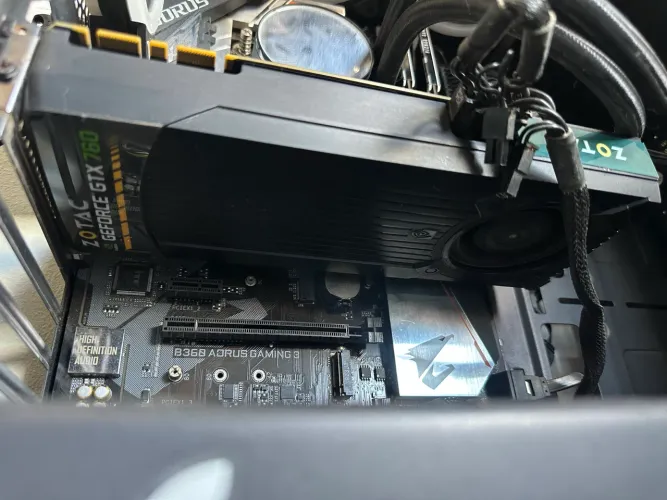 Placa de video 4Gb
