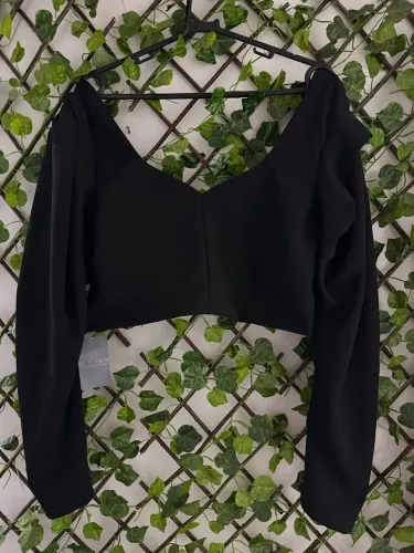Cropped Feminino Preto Manga Longa