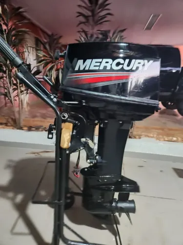 Motor de Popa 30 HP Mercury Partida Elétrica 2025 único dono