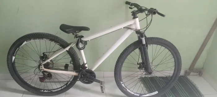 Vendo uma bicicleta aro 29