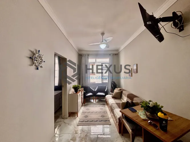 Apartamento a 1 quadra da praia na região da Barra Funda nas Pitangueiras, Guarujá
