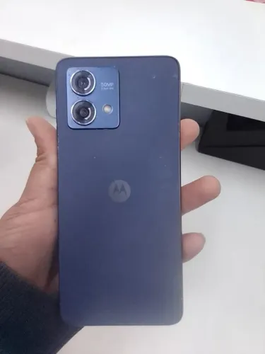 Motorola Moto G84 5G 256GB 12GB RAM - Para conserto