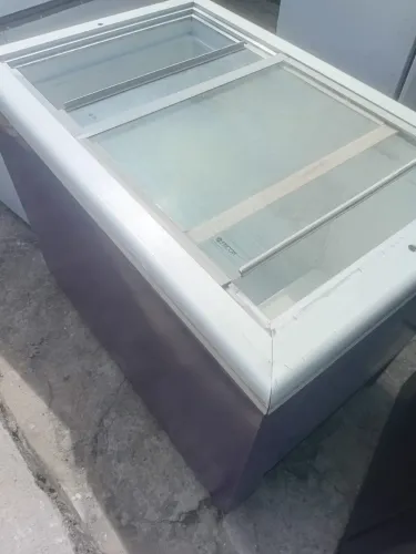 Freezer porta d vidro 