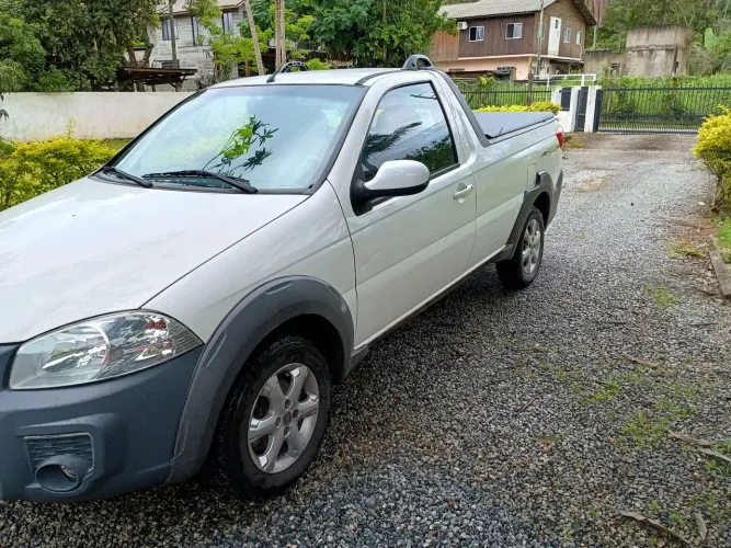 Fiat Strada Freedom 1.4 Flex 8V CS 2020