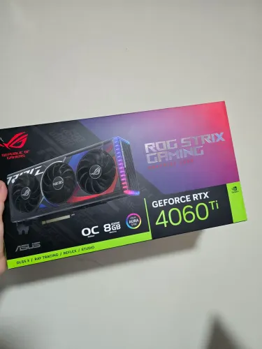 Placa de vídeo RTX 4060 TI ROG STRIX ASUS 8GB