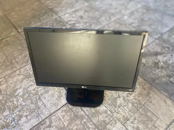 Monitor 23 polegadas flatron