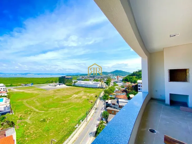 Apartamento novo com vista para o mar!