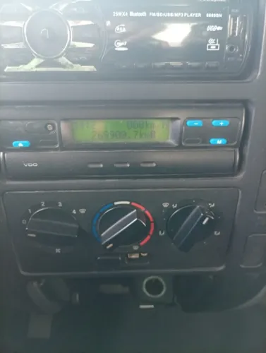 Caminhão accelo 915 2012
