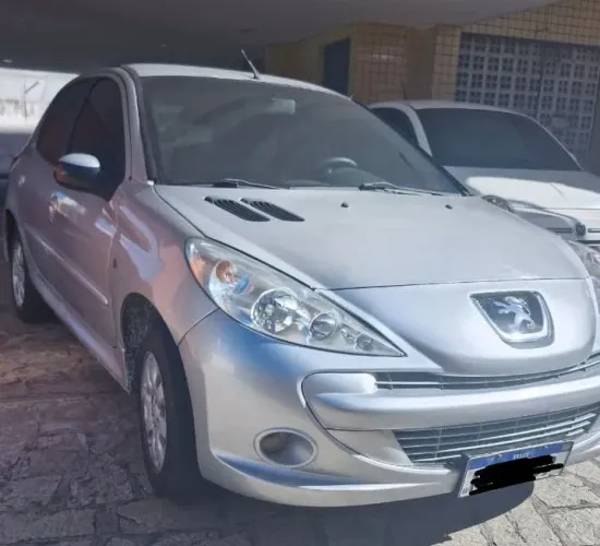 Peugeot 207 XR Sport 1.4 Flex 8V 5P 2010