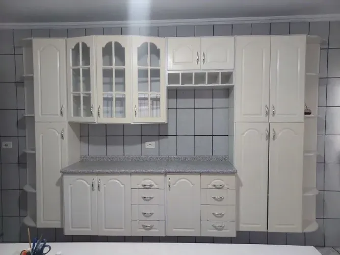 Armário de Cozinha Completo Grande em Excelente Estado