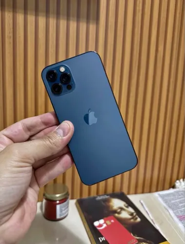 iPhone com garantia