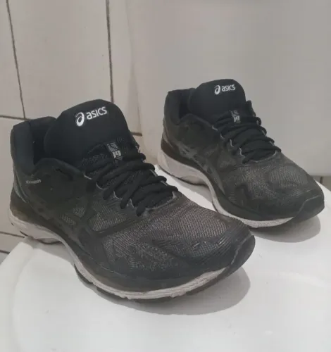 Tenis Asics Nimbus 19 Numero 39-40 Original Usado Ótimo