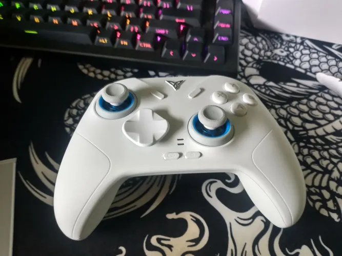 Controle Flydigi Direwolf 4