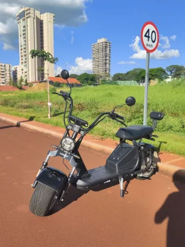 Vendo SCOOTER ELÉCTRICA 2000w