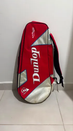 Bag dunlop usada (cabe até três raquetes)