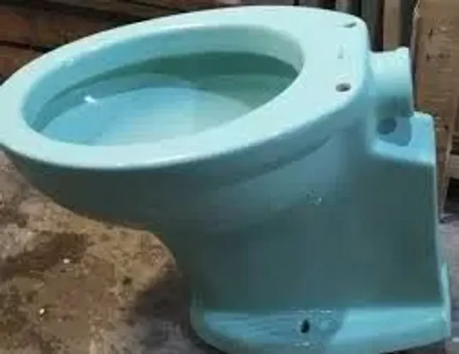 Vaso sanitário azul antigo