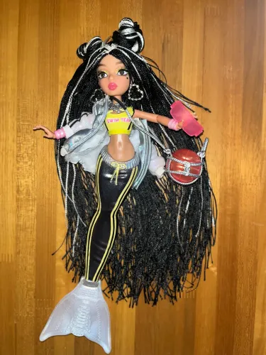 Boneca Mermaze Mermaidz Core Jordie
