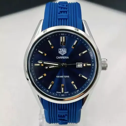 relógio o TAG Heuer Carrera