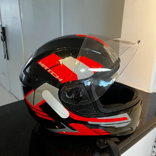Capacete Fly tamanho 62