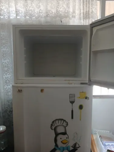 GELADEIRA ELECTROLUX DC49A