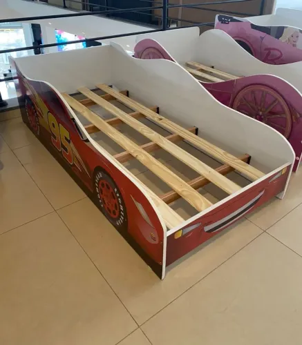 Cama carro