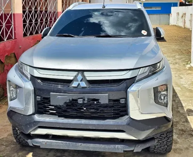 Mitsubishi L200 Triton Sport HPE-S 2.4 CD Dies. AUT 2024