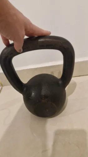 Kettlebell de Ferro 12 kg - Pintado | Excelente Estado