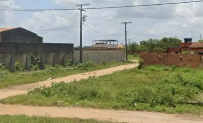 Vendo terreno, 9m por 23m proximo ao hospital ACM bairro nova Brasília, Valor R$ 33.000,00