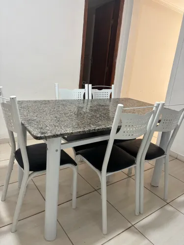 Mesa Mármore