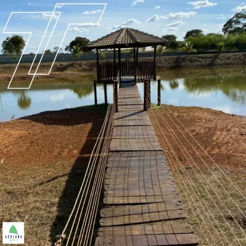 CONDOMINIO MANSOES DO LAGO TERRENO COM &Aacute;REA DE 2.000M&sup2; COMPLETA INFRE ESTRUTUR