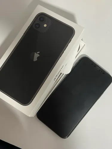 iPhone 11