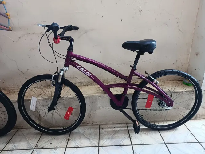 Bicicleta Urbana Caloi 500 Feminina em Alumínio - 21 Marchas (Aro 26)