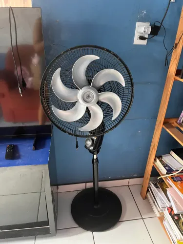 ventilador de pé