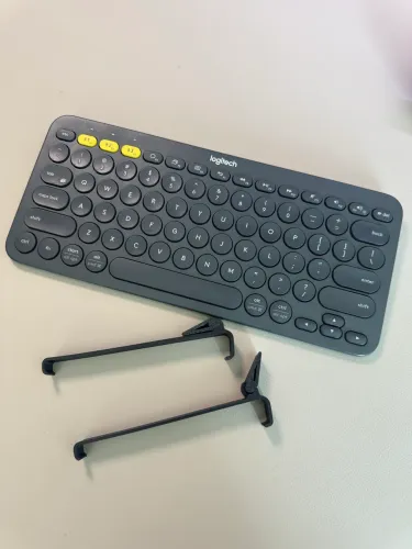 Logitech K380 usado + pezinhos 3D | Teclado Bluetooth multi-PC