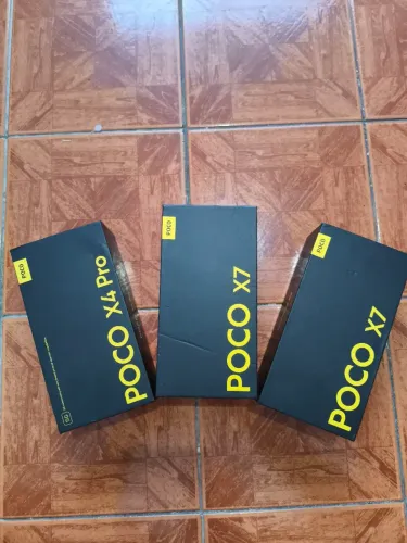 Caixas vazia Poco
