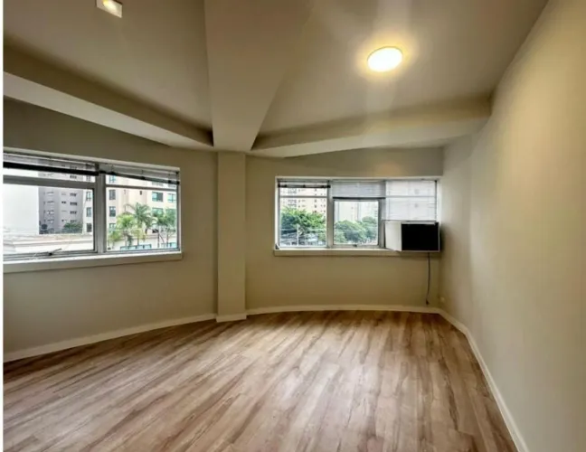 Sala Comercial para Locação no Jardim Paulista, São Paulo-SP: 1 Quarto, 3 Salas, 1 Banheir