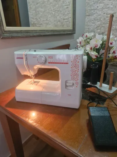 Máquina de costura