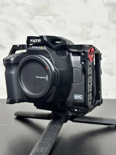 Blackmagic 6k Pro + Acessórios Tilta