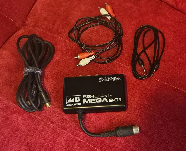 Adaptador S-Video Modelo MEGAS-01 da marca SANTA Para Console Sega Mega Drive