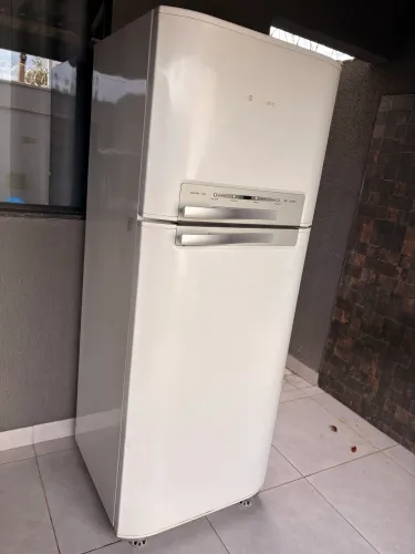 Geladeira Frost free Df46