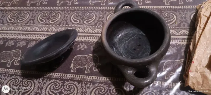Vendo jogo de panelas de barro (Cerâmica)